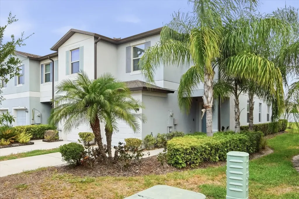 7656 Ginger Lily Court Tampa FL 33619