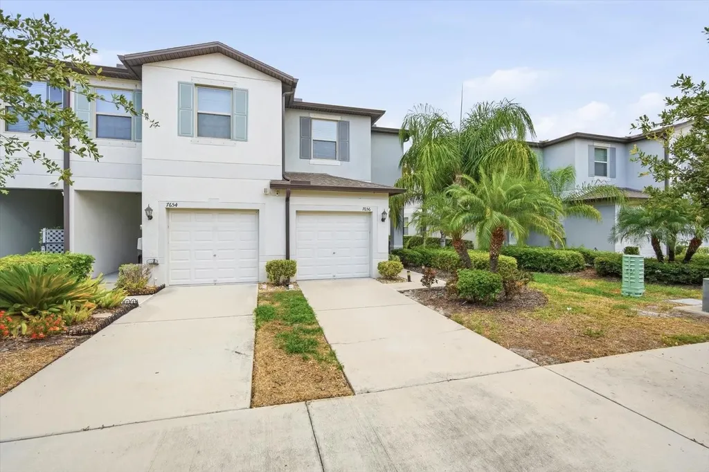 7656 Ginger Lily Court Tampa FL 33619