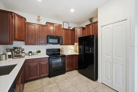 7656 Ginger Lily Court Tampa FL 33619