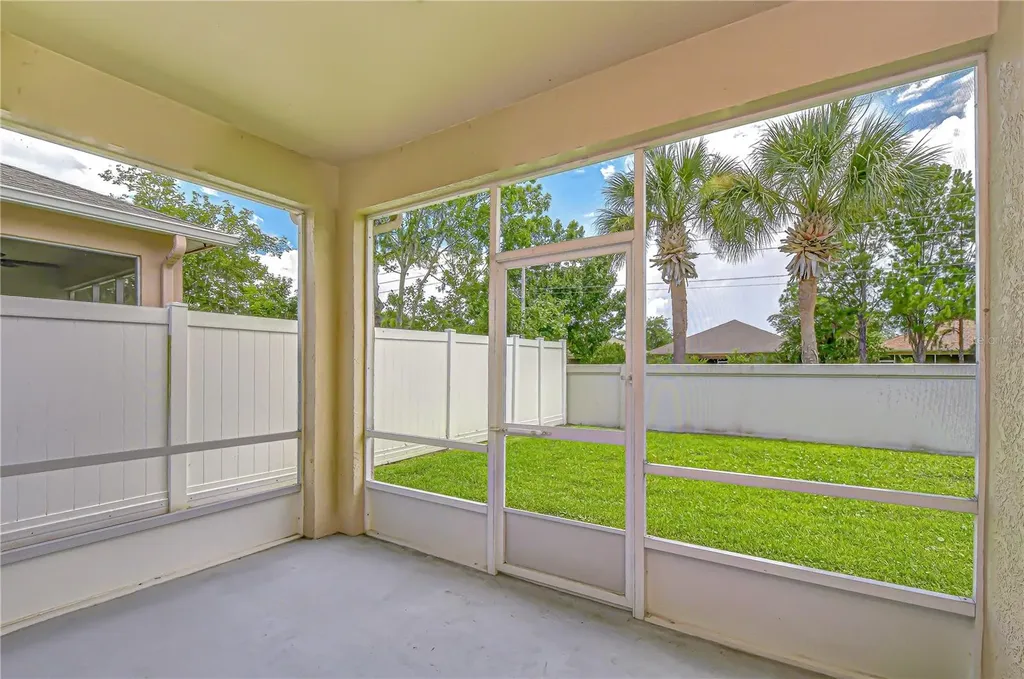31501 Shaker Circle Wesley Chapel FL 33543