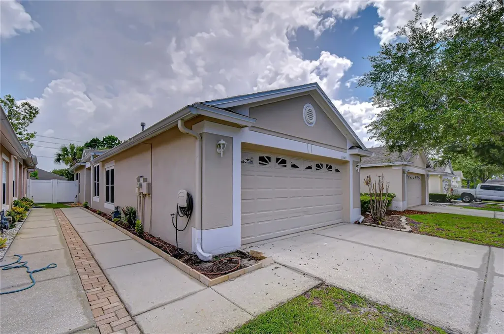 31501 Shaker Circle Wesley Chapel FL 33543