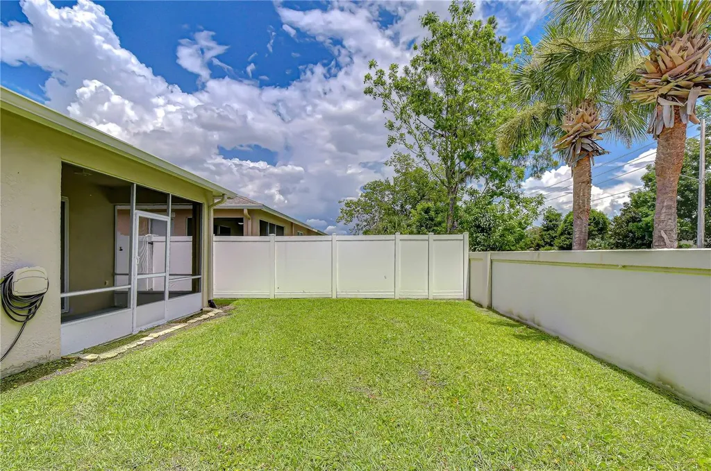 31501 Shaker Circle Wesley Chapel FL 33543
