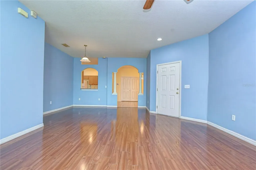 31501 Shaker Circle Wesley Chapel FL 33543