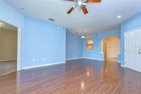 31501 Shaker Circle Wesley Chapel FL 33543