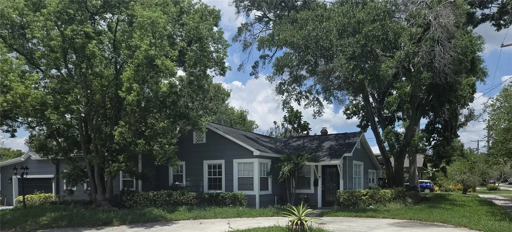 300 E Idlewild Avenue Tampa FL 33604