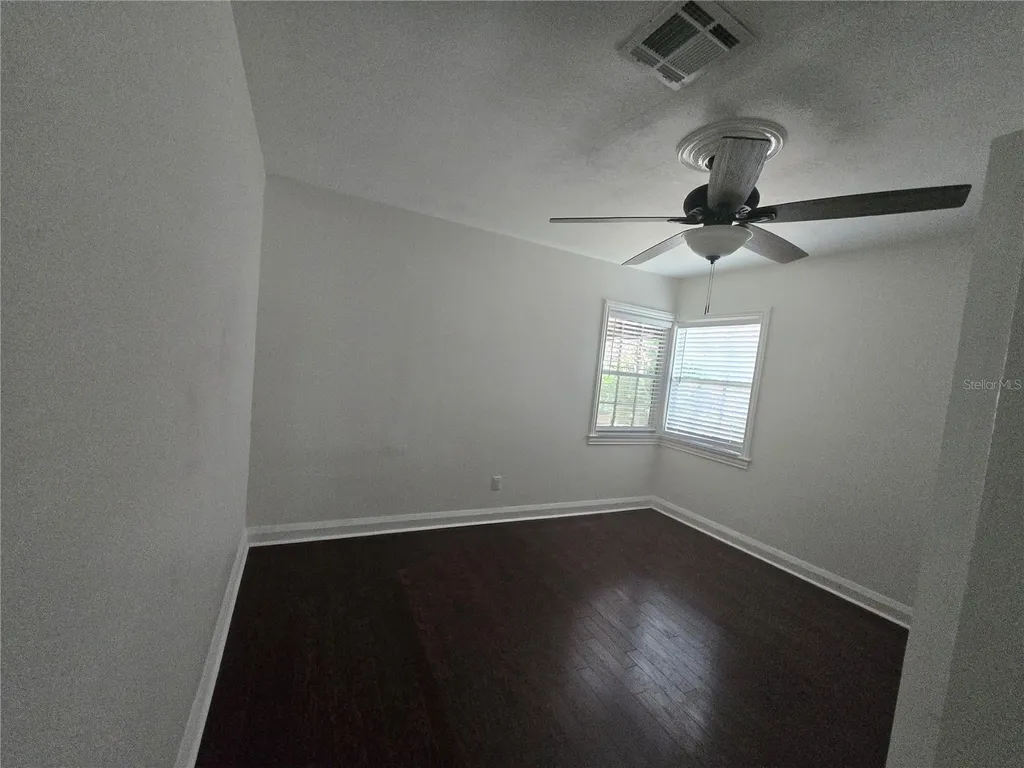 300 E Idlewild Avenue Tampa FL 33604