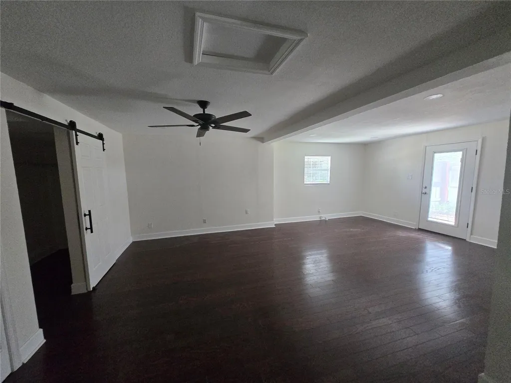 300 E Idlewild Avenue Tampa FL 33604