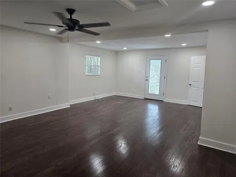 300 E Idlewild Avenue Tampa FL 33604