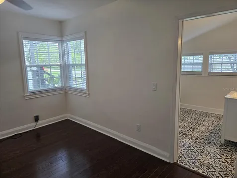 300 E Idlewild Avenue Tampa FL 33604
