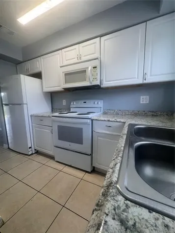 205 Eden Lane Kissimmee FL 34743