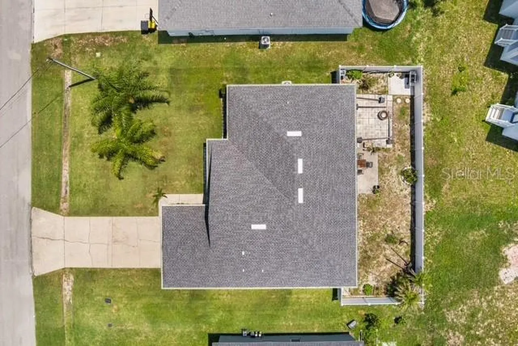 1816 Manitoba Court Kissimmee FL 34759