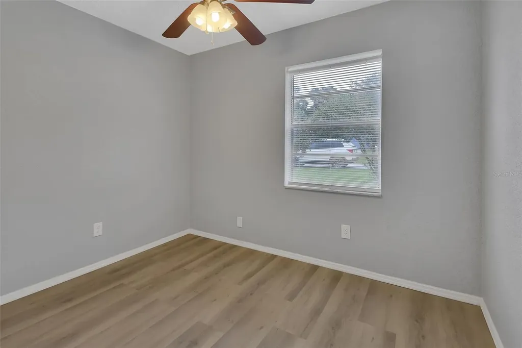 365 W Lansdowne Avenue Orange City FL 32763