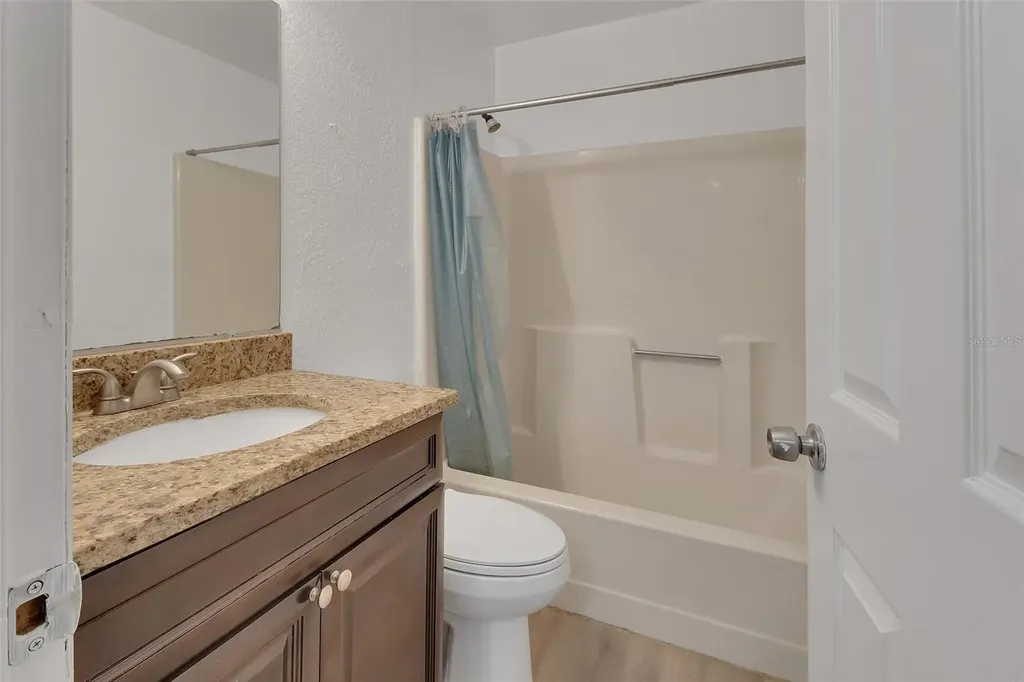 365 W Lansdowne Avenue Orange City FL 32763