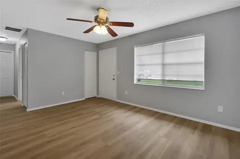 365 W Lansdowne Avenue Orange City FL 32763