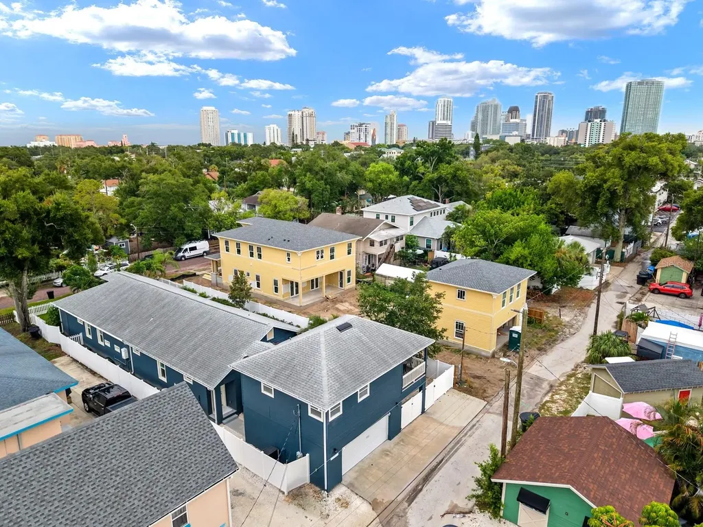 1028 5th Street N St Petersburg FL 33701