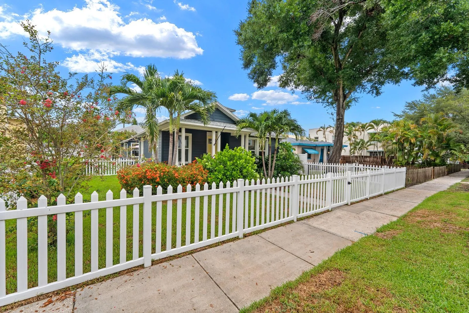 1028 5th Street N St Petersburg FL 33701