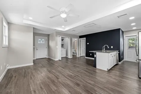 1028 5th Street N St Petersburg FL 33701