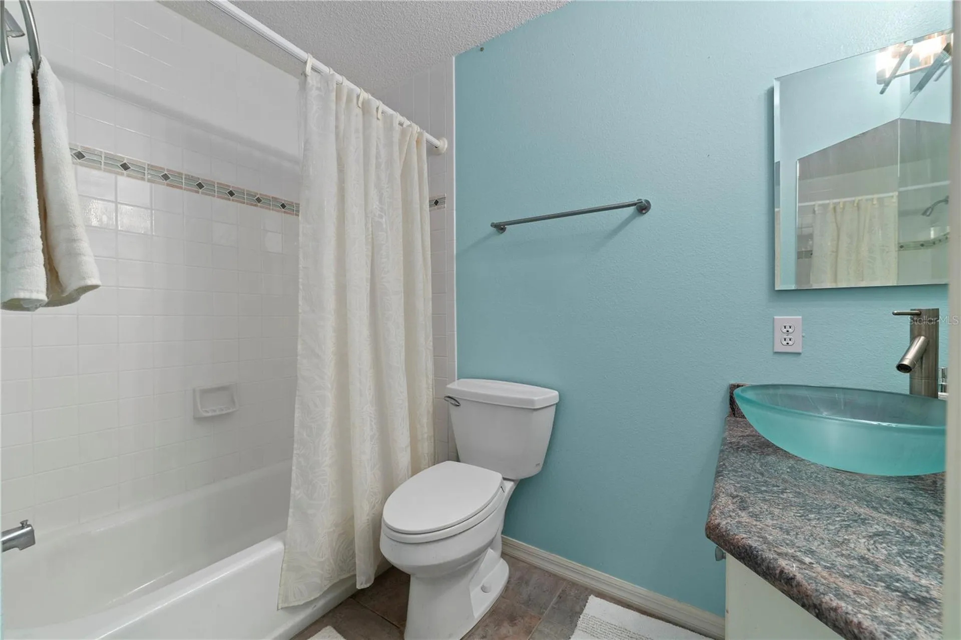 1378 Capri Isles Boulevard Venice FL 34292
