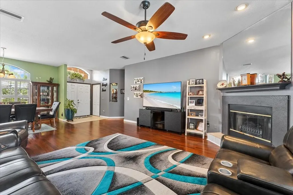 22804 Willow Lakes Drive Lutz FL 33549