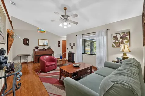 525 SE 62nd Avenue Ocala FL 34472