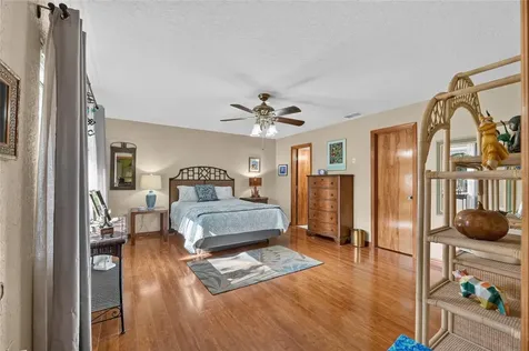525 SE 62nd Avenue Ocala FL 34472