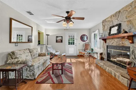 525 SE 62nd Avenue Ocala FL 34472