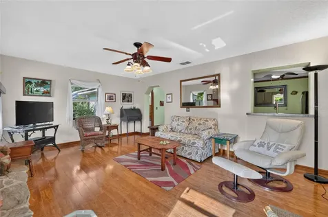 525 SE 62nd Avenue Ocala FL 34472