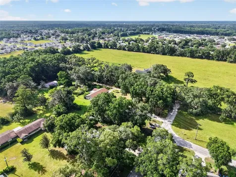 525 SE 62nd Avenue Ocala FL 34472