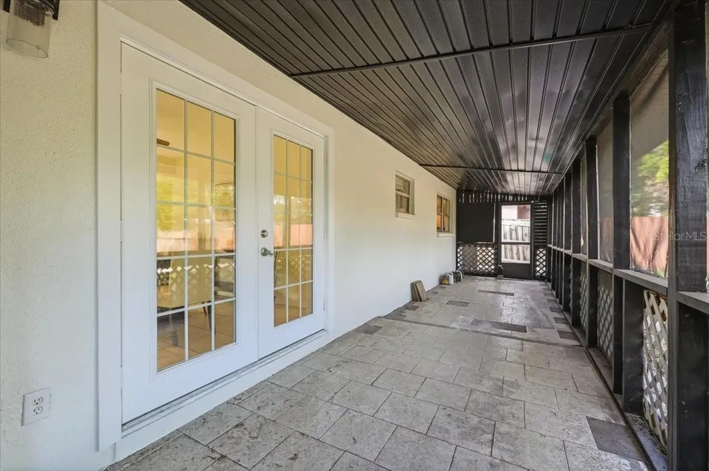 10930 N Aster Avenue Tampa FL 33612