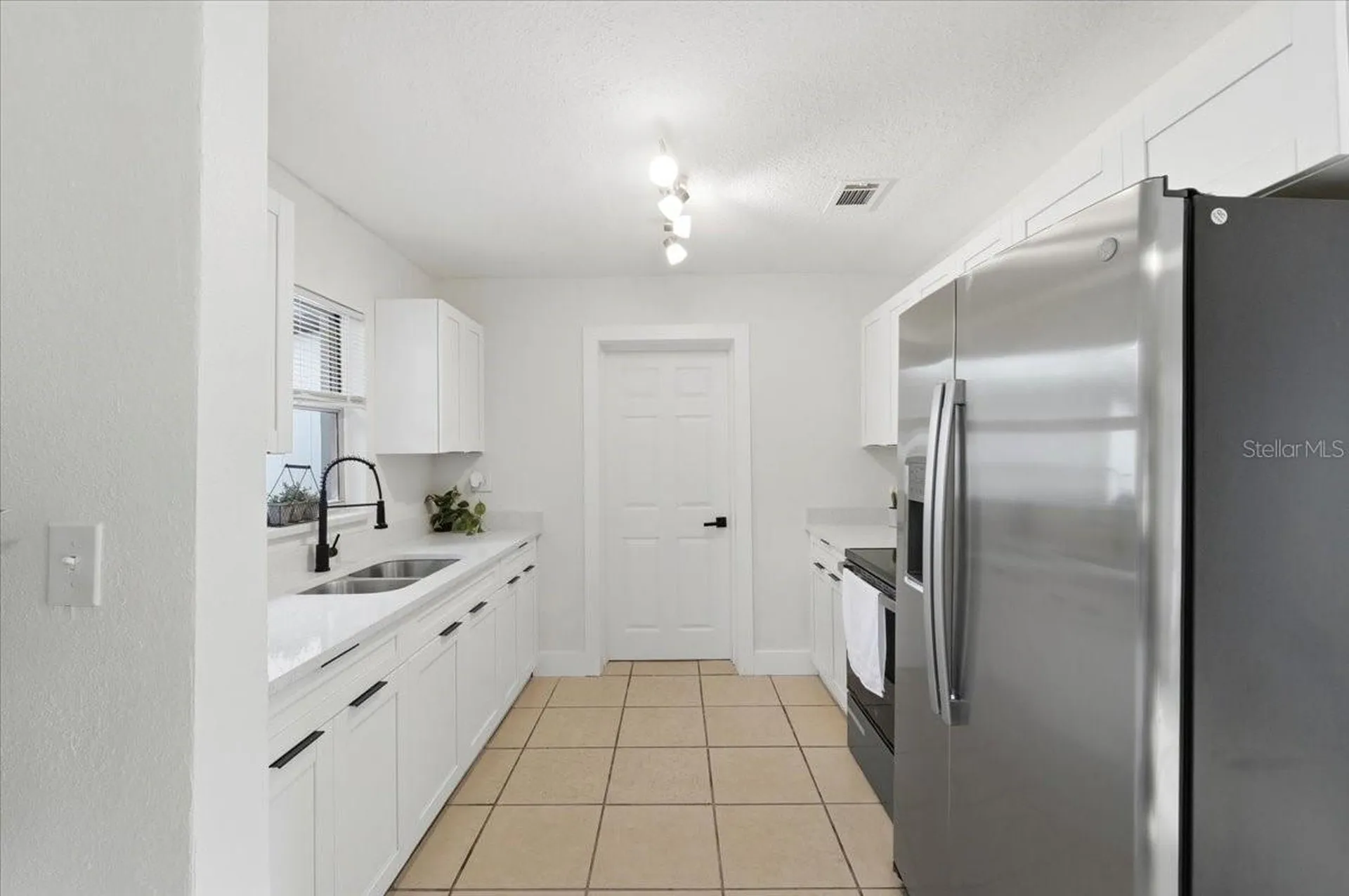 10930 N Aster Avenue Tampa FL 33612