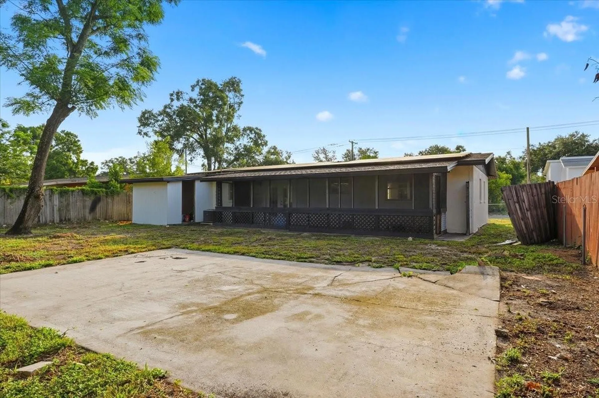10930 N Aster Avenue Tampa FL 33612