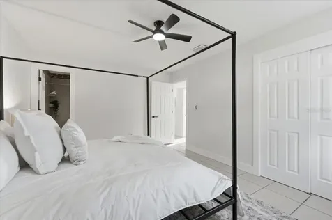 10930 N Aster Avenue Tampa FL 33612