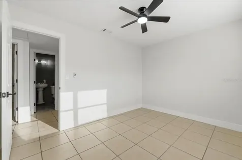 10930 N Aster Avenue Tampa FL 33612