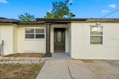 10930 N Aster Avenue Tampa FL 33612