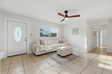 10930 N Aster Avenue Tampa FL 33612