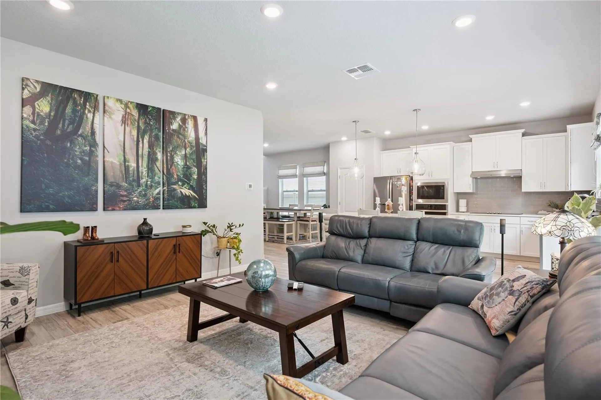 4222 Hibiscus Bloom Drive Orlando FL 32822