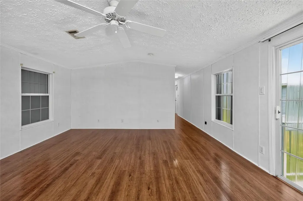 10 Holland Drive Punta Gorda FL 33950