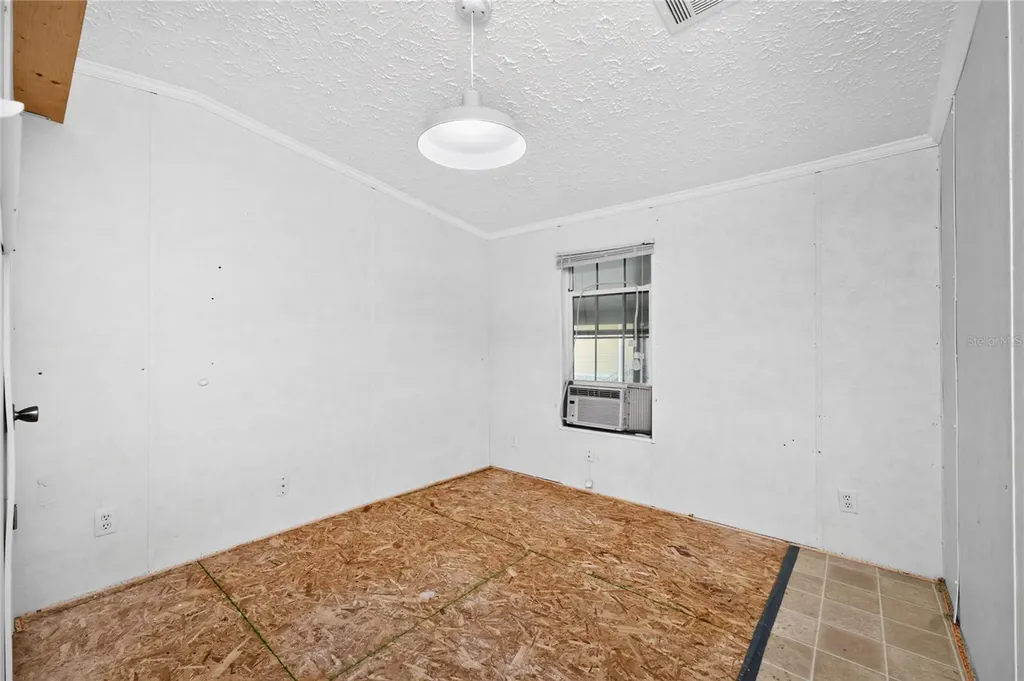 10 Holland Drive Punta Gorda FL 33950