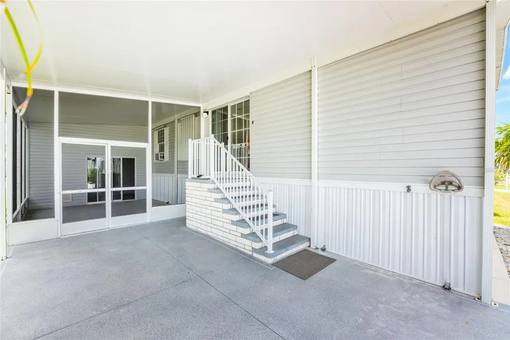 10 Holland Drive Punta Gorda FL 33950