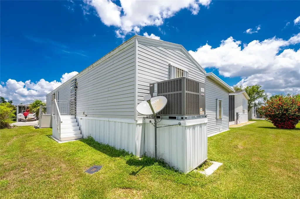 10 Holland Drive Punta Gorda FL 33950