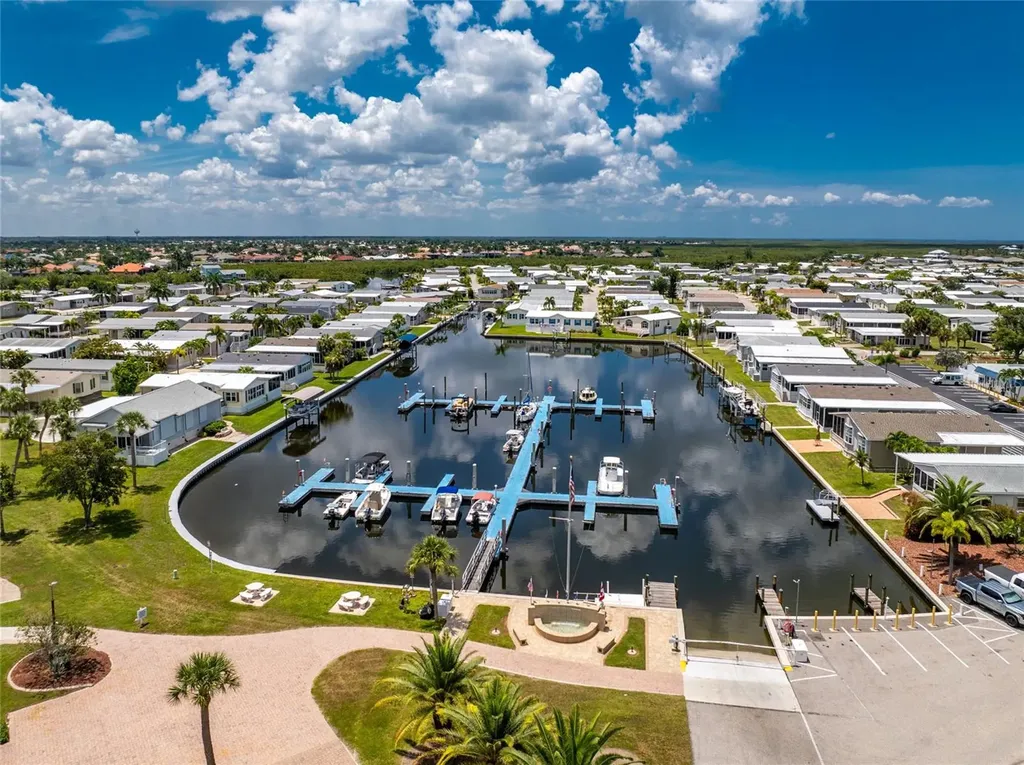 10 Holland Drive Punta Gorda FL 33950