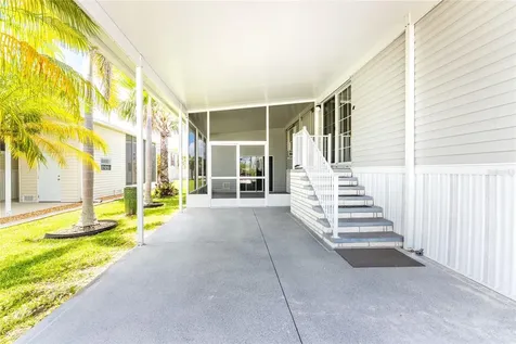 10 Holland Drive Punta Gorda FL 33950