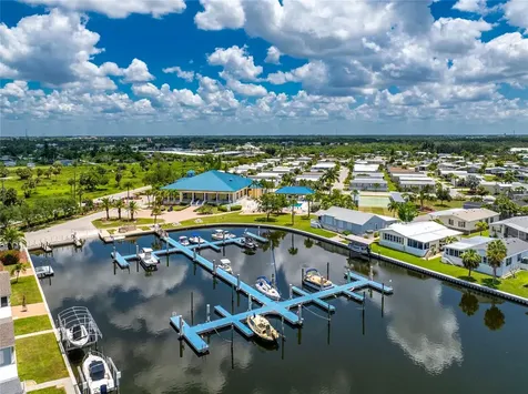 10 Holland Drive Punta Gorda FL 33950