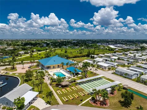 10 Holland Drive Punta Gorda FL 33950