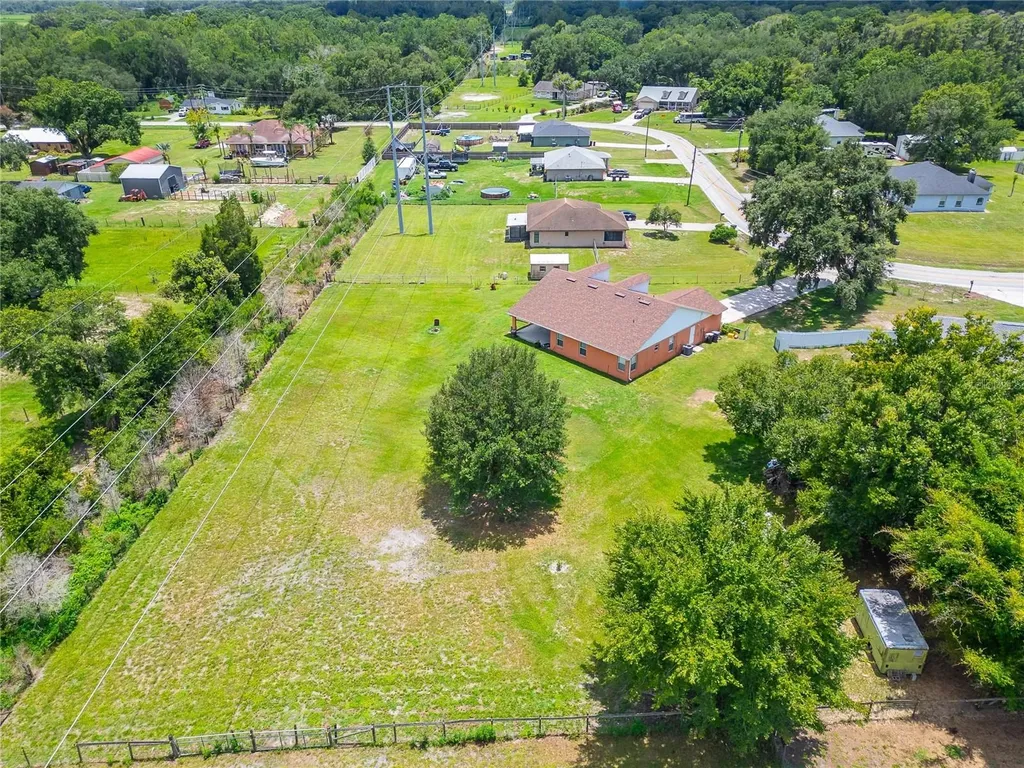 4637 1st Street NW Lakeland FL 33810