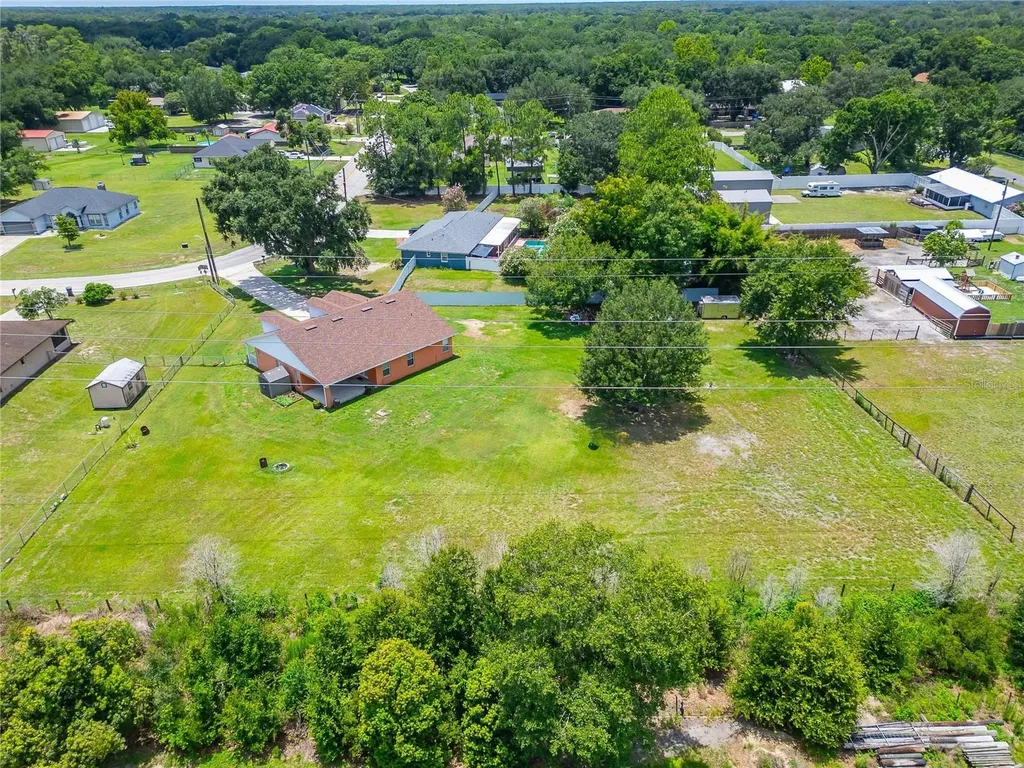 4637 1st Street NW Lakeland FL 33810