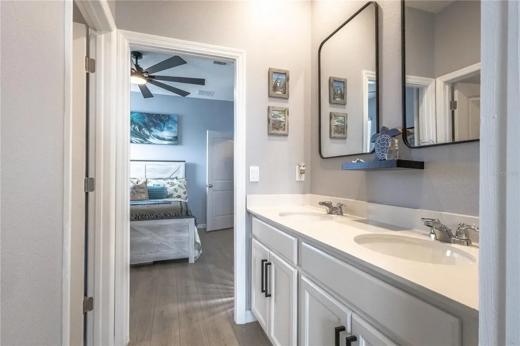 2843 Elio Hammock Drive Harmony FL 34773