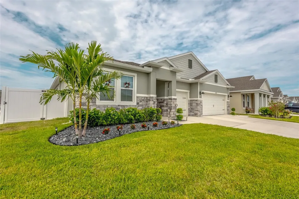 2843 Elio Hammock Drive St Cloud FL 34773