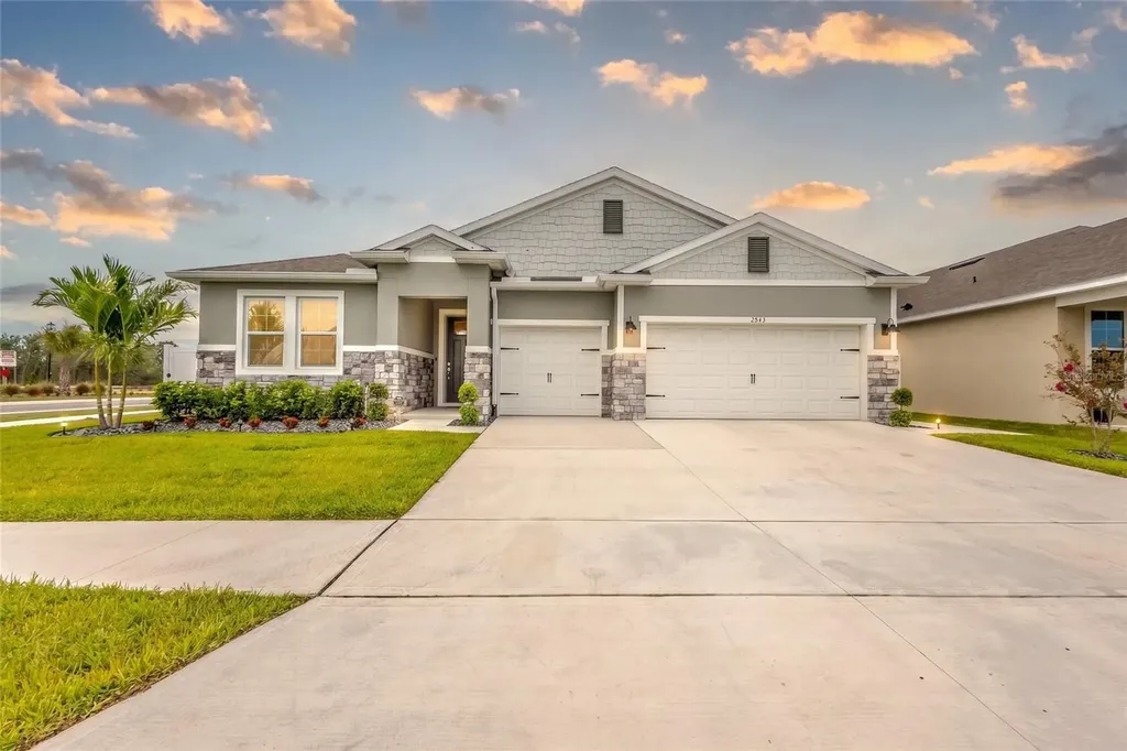 2843 Elio Hammock Drive Harmony FL 34773