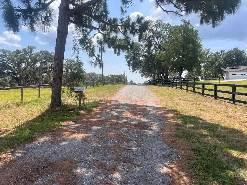 5990 W Oakhill Street Dunnellon FL 34433